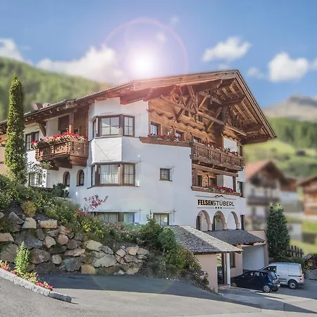 Casa de hóspedes Felsenstueberl 3*
