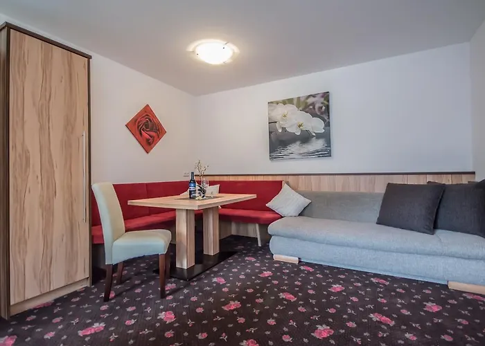 Guest house Felsenstueberl 3*