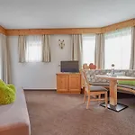 Felsenstueberl Guest house Solden