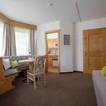 Felsenstueberl Guest house